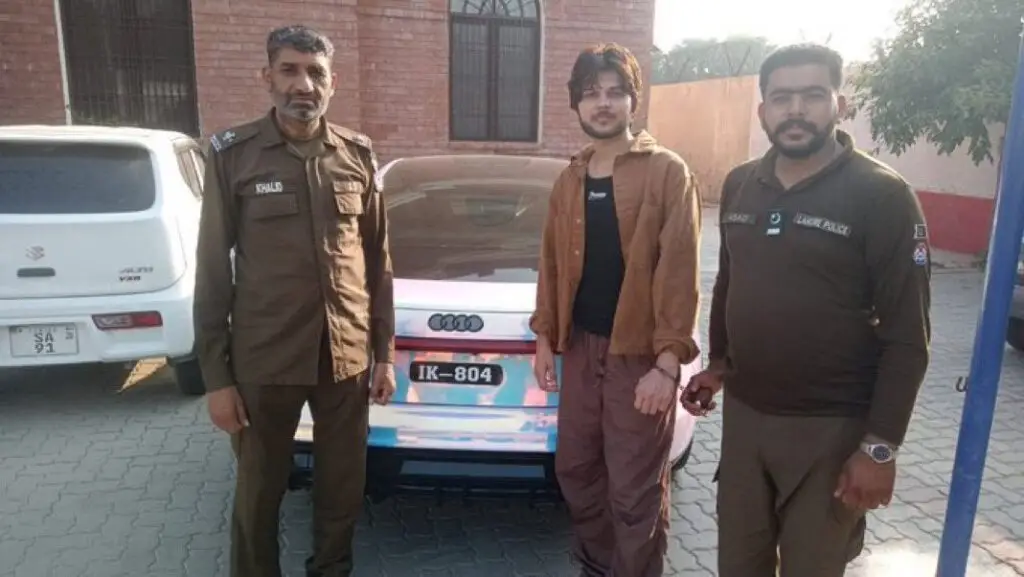 tiktoker-nadeem-nani-wala tiktoker-nadeem-nani-wala
